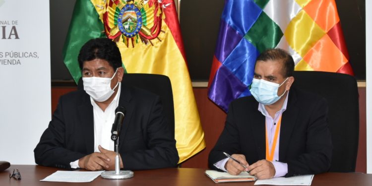 Montaño denuncia a dos personas por pretender estafar a empresas de transporte con el desarrollo de trámites