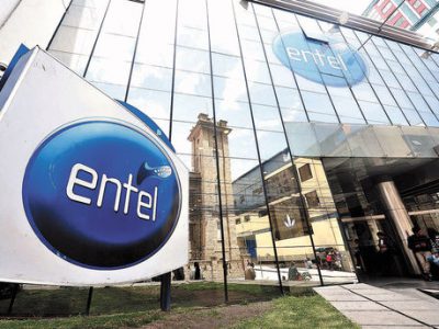 Ministro Montaño: “El 97% de las acciones de ENTEL S.A. es de los bolivianos”