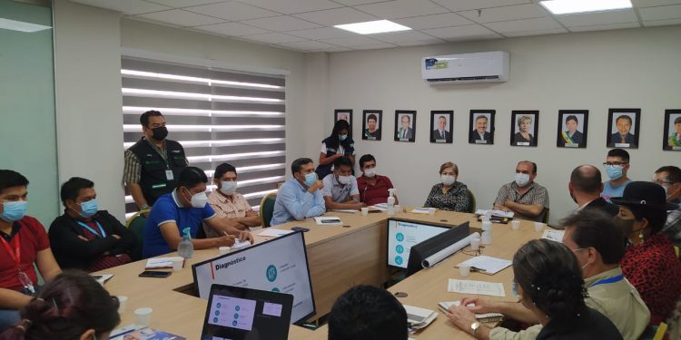 Viceministerio de Vivienda y Urbanismo realiza talleres de socialización de programas y proyectos en Santa Cruz