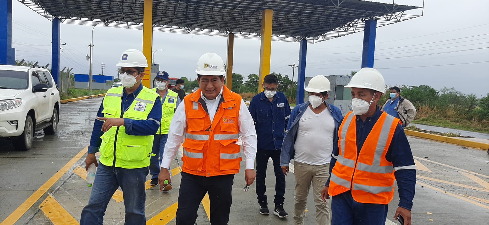 Montaño inspeccionó las obras de Rehabilitación de la Carretera Santa Cruz  – Boyuibe – Tramo I: Santa Cruz – Abapó – MOPSV