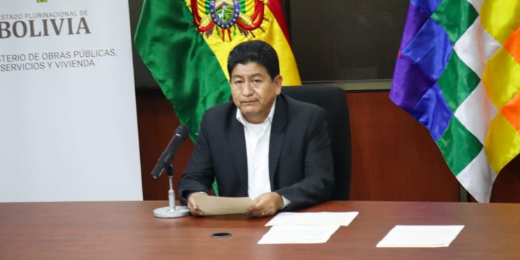 Ministro Montaño pide al gobernador de Santa Cruz dedicarse a trabajar en lugar de dividir y confrontar a Bolivia