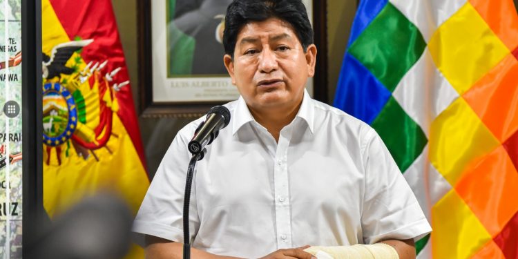 Gobierno habilita rutas alternas por bloqueo en Colomi y Tiraque que la Gobernación debe resolver