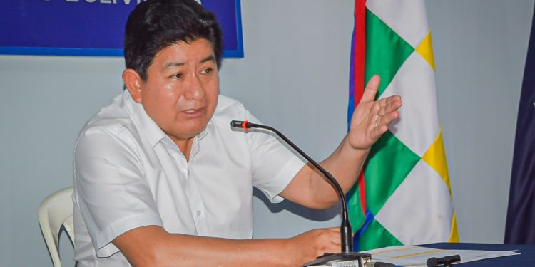 Gobierno enviará vituallas, agua y ambulancias para asistir a varados en puntos del bloqueo evista