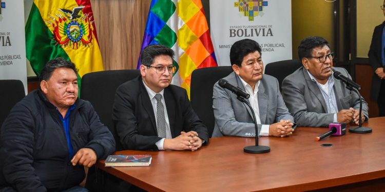 Gobierno garantiza subvención a los hidrocarburos para evitar incremento de pasajes